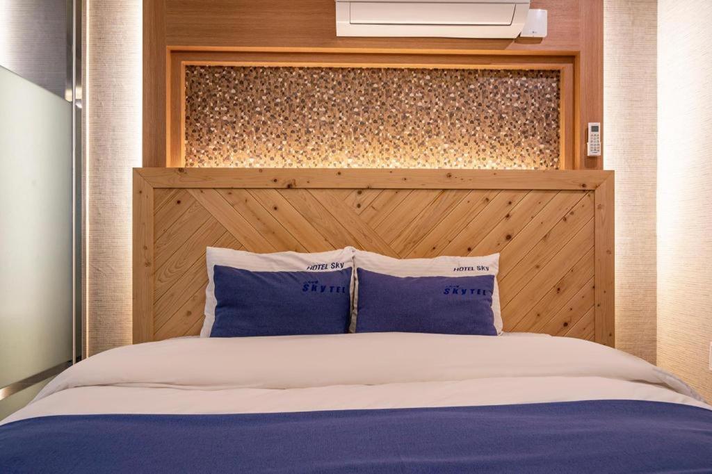 Sky Hotel Changwon Exterior foto