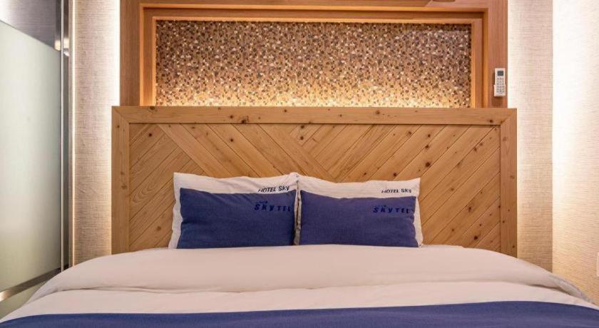 Sky Hotel Changwon Exterior foto